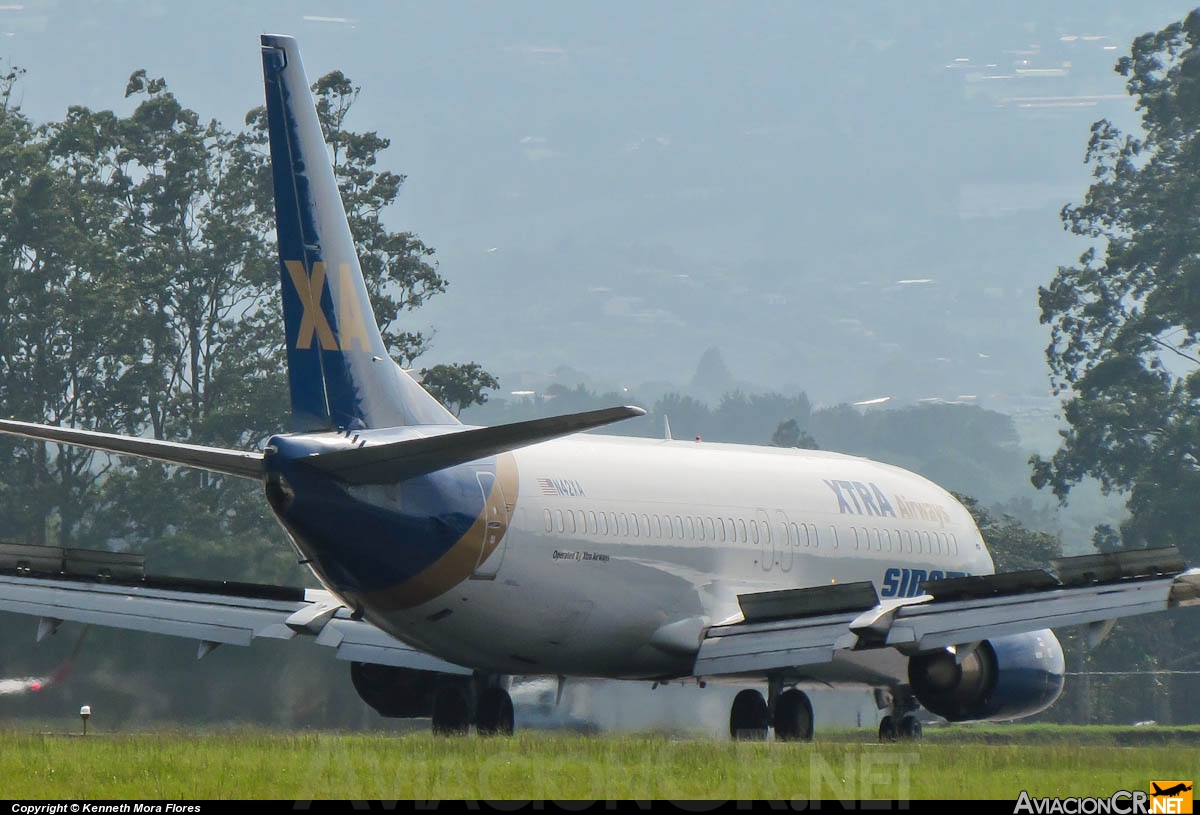 N42XA - Boeing 737-429 - Xtra Airways