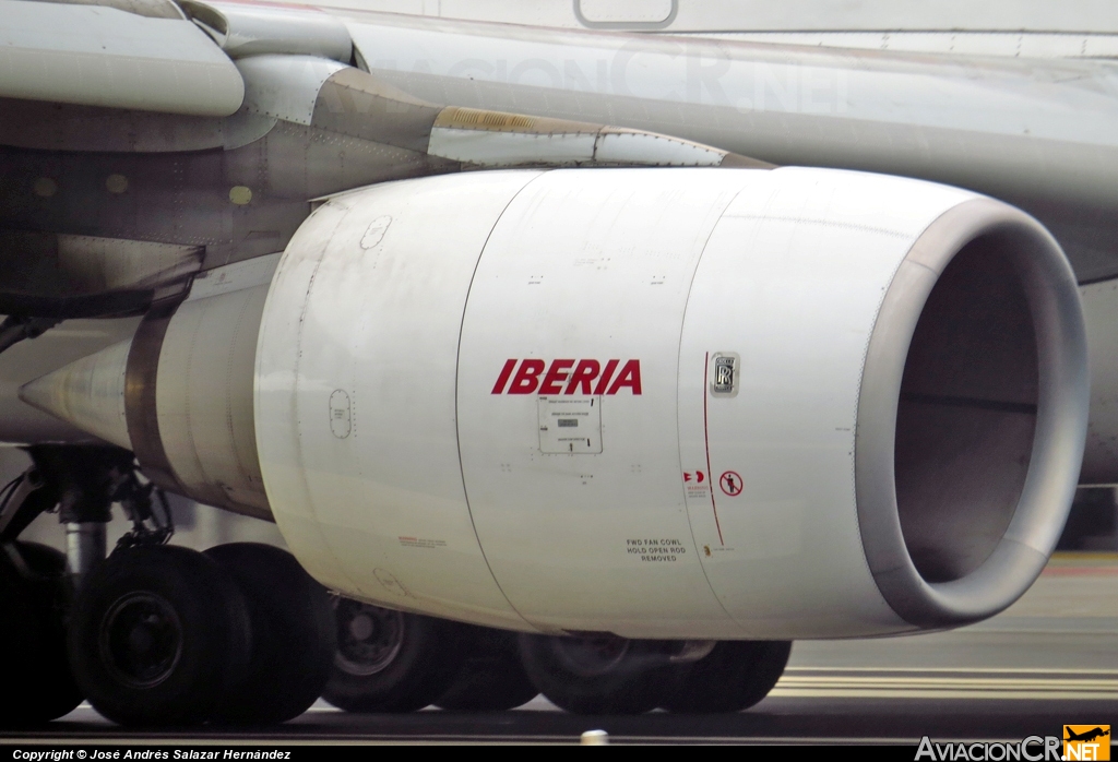 EC-IQR - Airbus A340-642 - Iberia