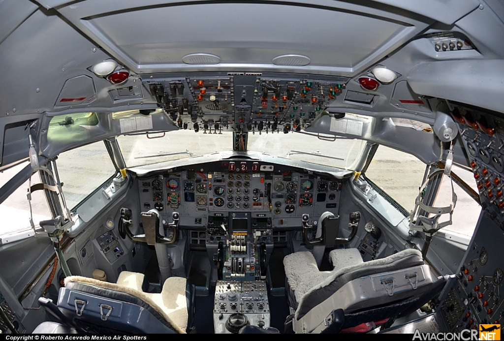 3507 - Boeing 727-264/Adv - Fuerza Aerea Mexicana