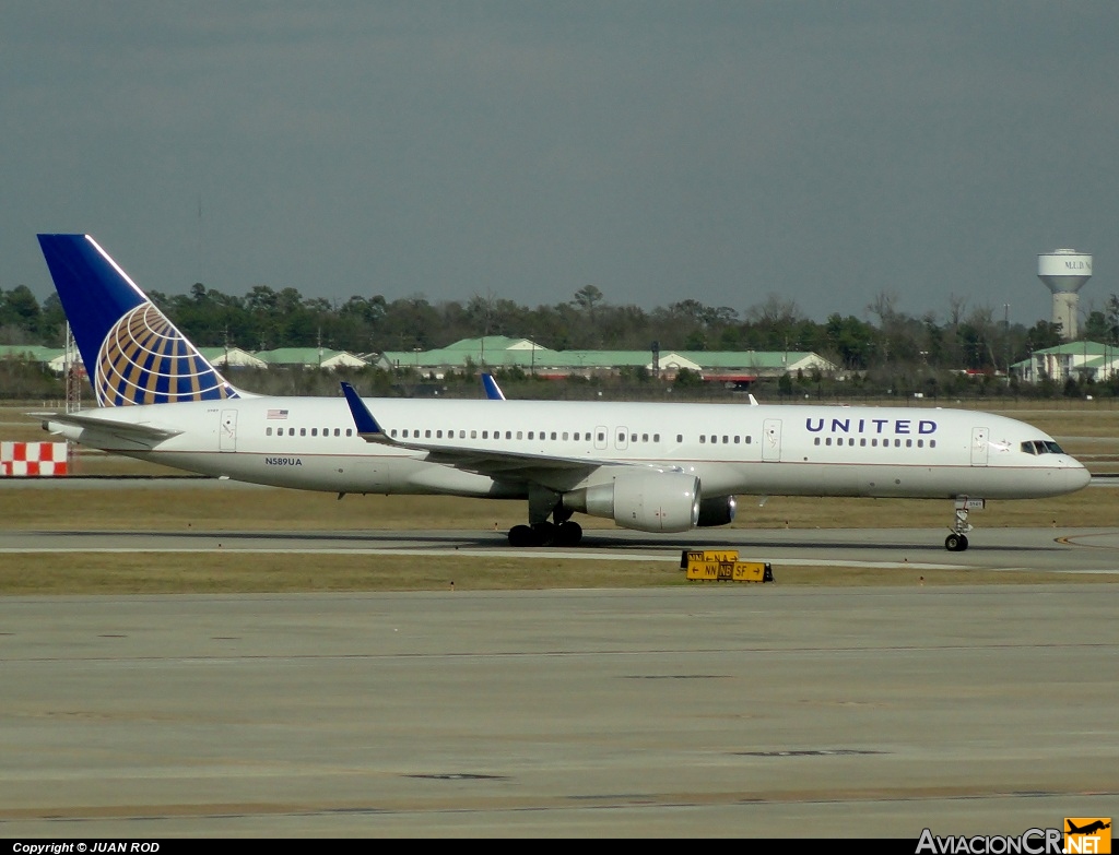 N589UA - Boeing 757-222/ET - United Airlines