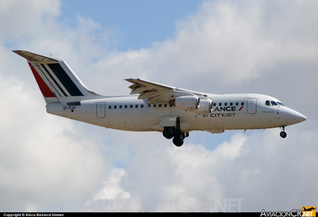 EI-RJH - British Aerospace Avro 146-RJ100 - CityJet