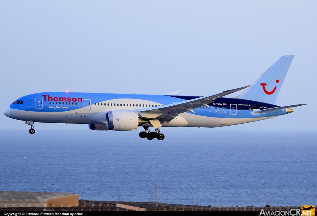 G-TUIA - Boeing 787-8 Dreamliner. - Thomson Airways