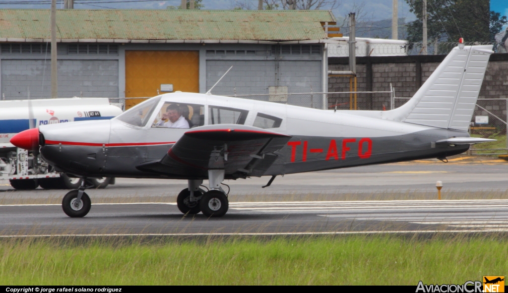 TI-AFQ - Piper PA-28-180 - AENSA