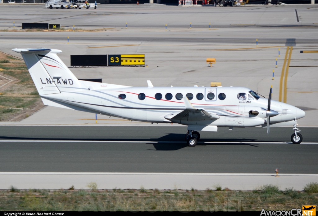 LN-AWD - Beechcraft B300 King Air 350 - Airwing