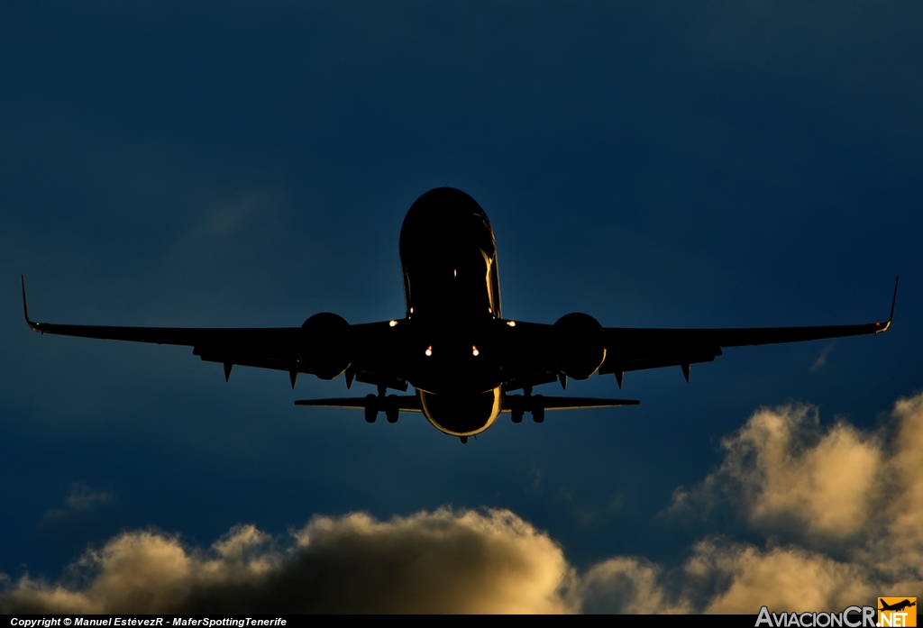 G-GDFG - Boeing 737-36Q - Jet2.com