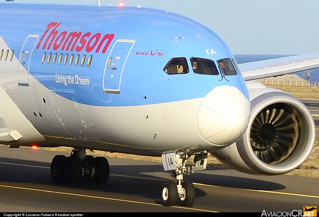G-TUIA - Boeing 787-8 Dreamliner. - Thomson Airways
