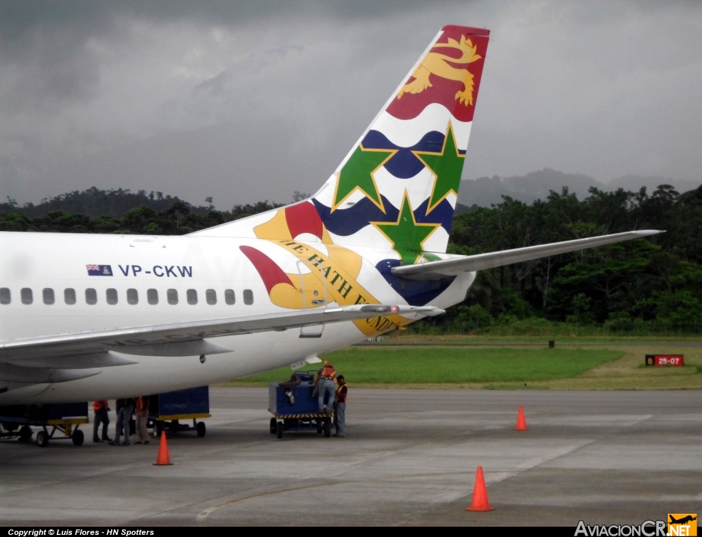 VP-CKW - Boeing 737-36E - Cayman Airways