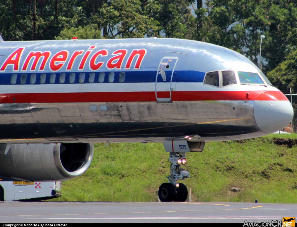 N639AA - Boeing 757-223 - American Airlines