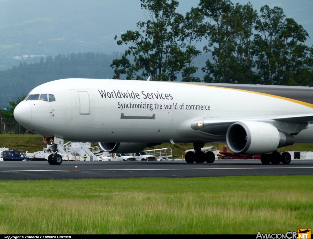 N331UP - Boeing 767-34AF(ER) - UPS - United Parcel Service