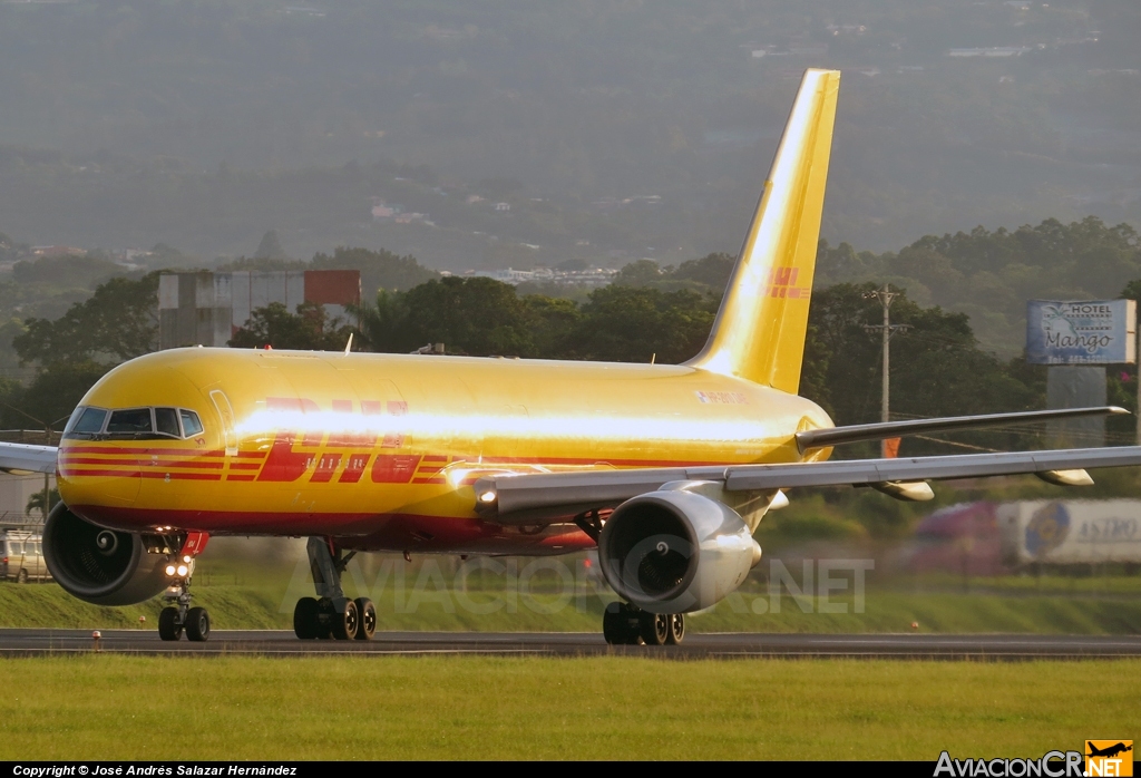 HP-2010DAE - Boeing 757-27A(PCF) - DHL Aero Expreso