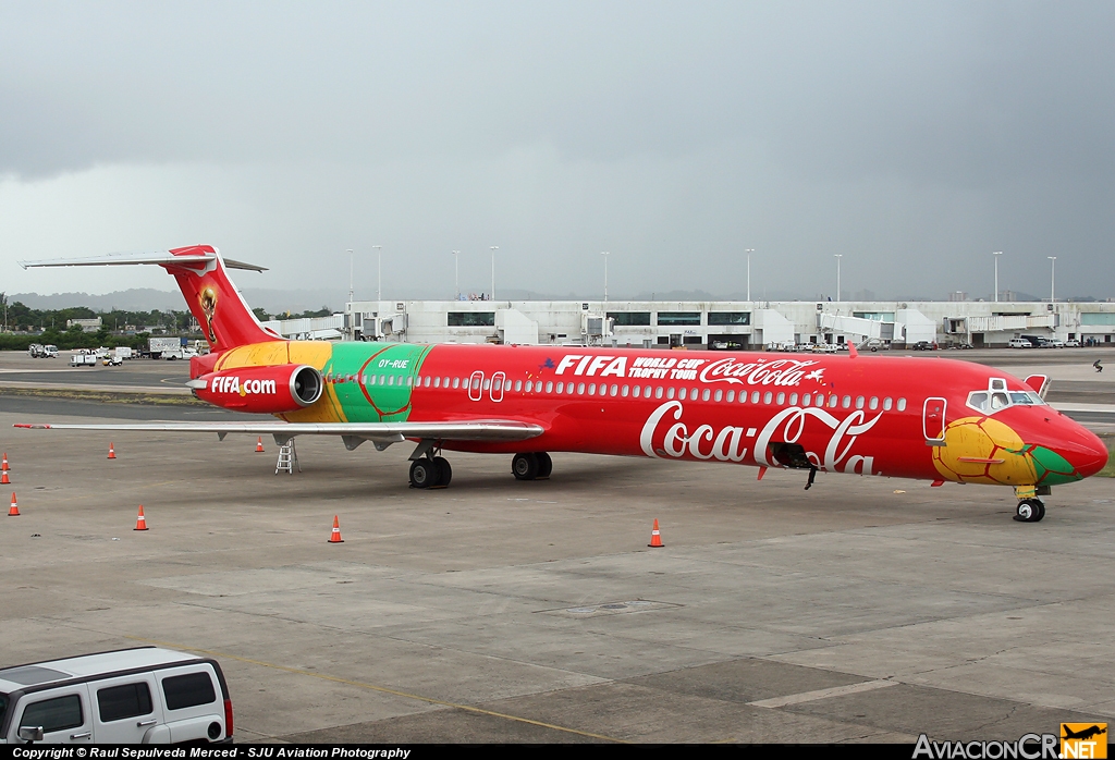 OY-RUE - McDonnell Douglas MD-83 (DC-9-83) - Danish Air Transport