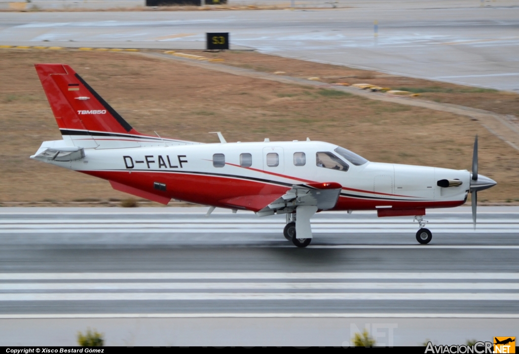 D-FALF - Socata TBM 700 (Genérico) - Privado