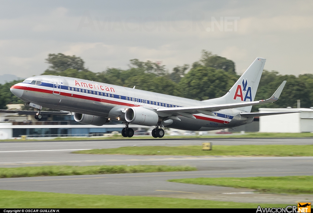 N975AN - Boeing 737-823 - American Airlines