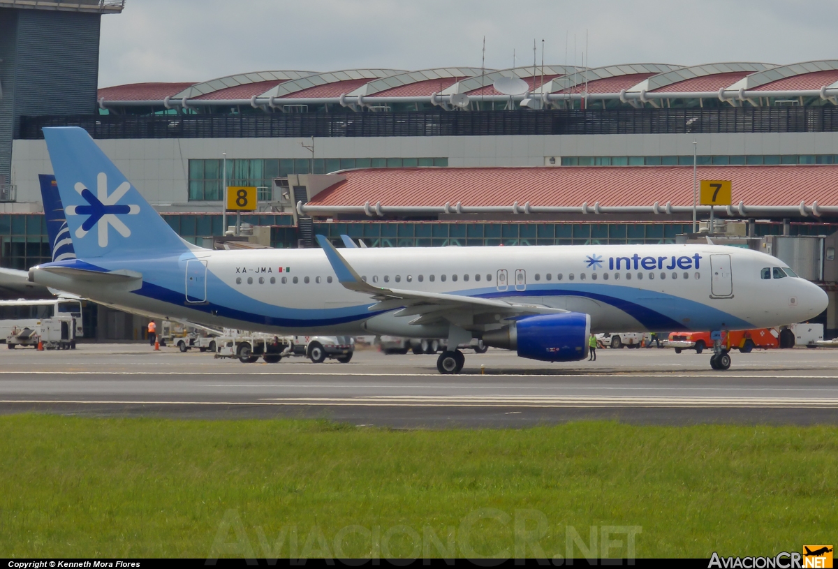 XA-JMA - Airbus A320-214 - Interjet