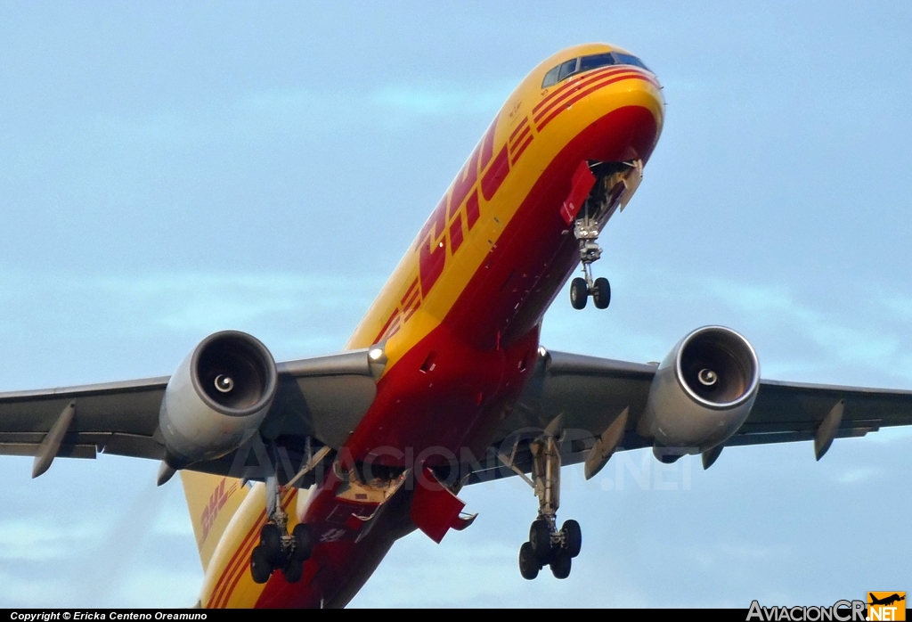 HP-1810DAE - Boeing 757-27A(PCF) - DHL Aero Expreso