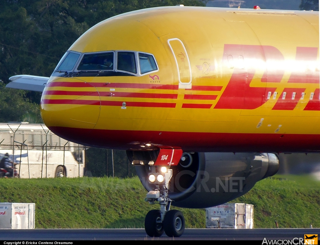 HP-2010DAE - Boeing 757-27A(PCF) - DHL Aero Expreso