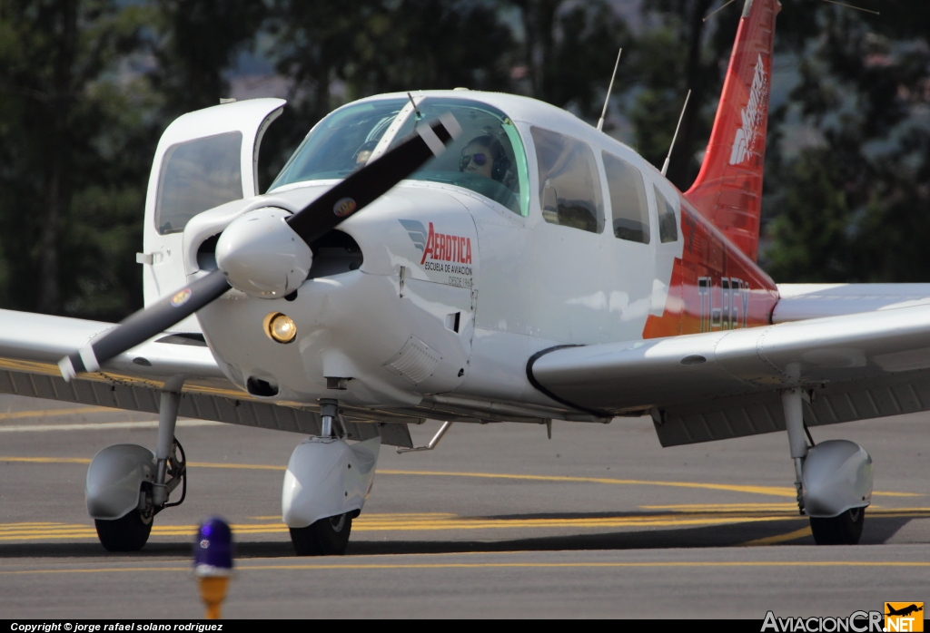 TI-BEX - Piper PA28-180 - Aerotica Escuela de Aviación