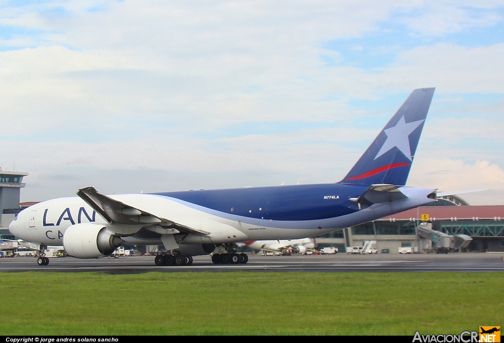 N774LA - Boeing 777-F6N - LAN Cargo