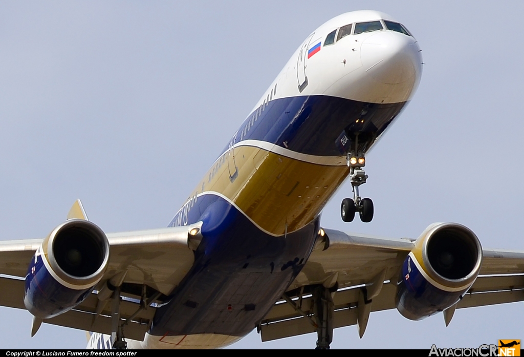 EI-DUA - Boeing 757-256 - I fly