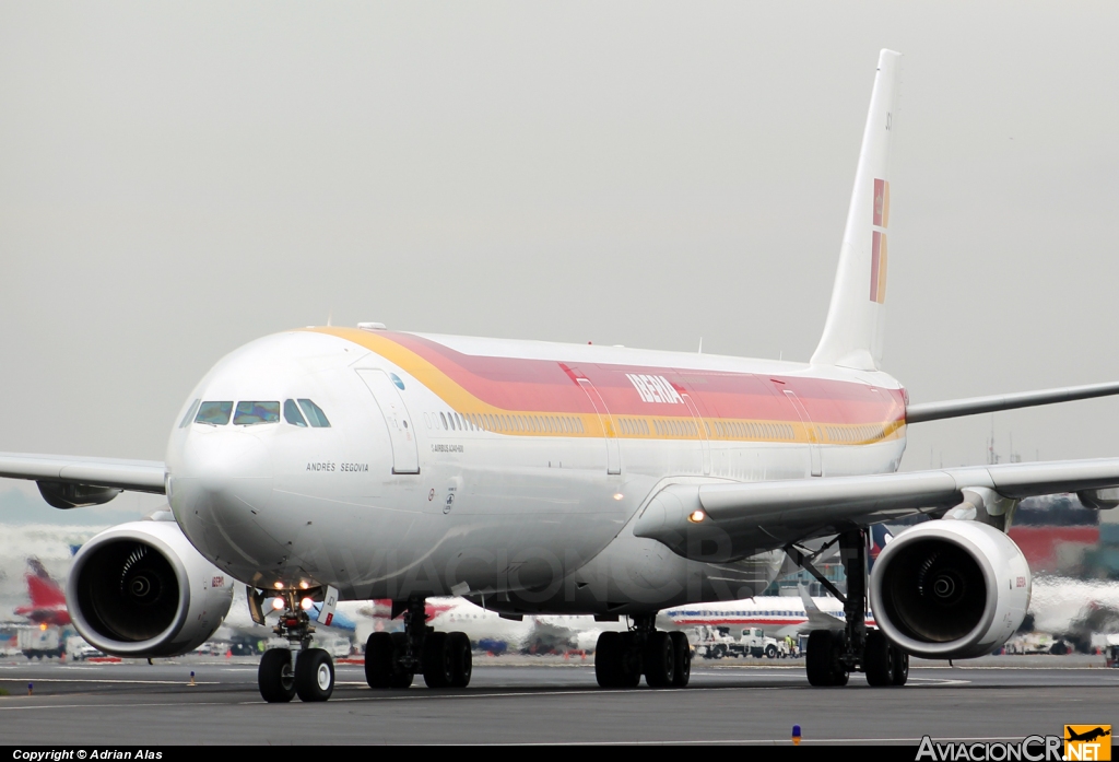 EC-JCY - Airbus A340-642 - Iberia