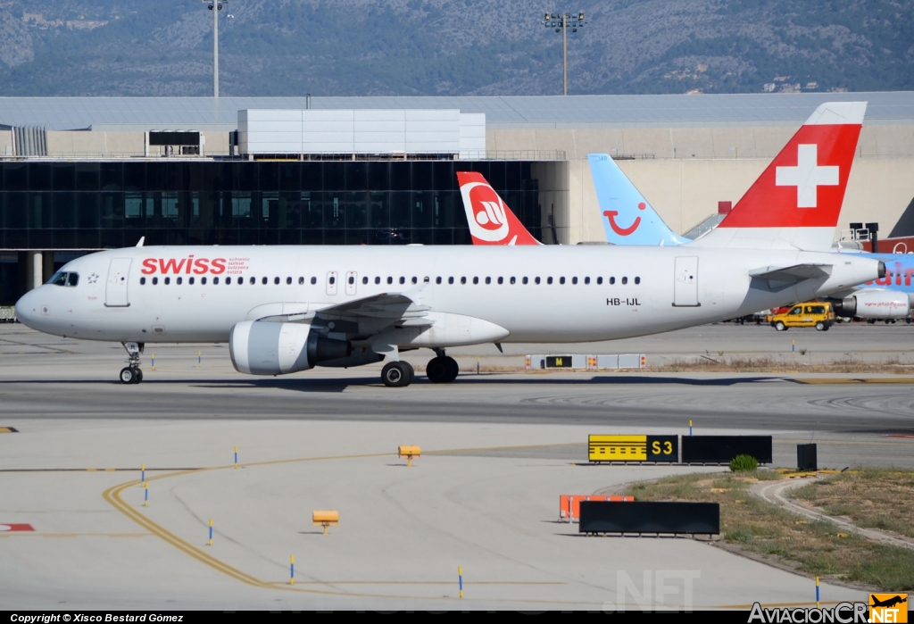 HB-IJL - Airbus A320-214 - Swiss International Air Lines
