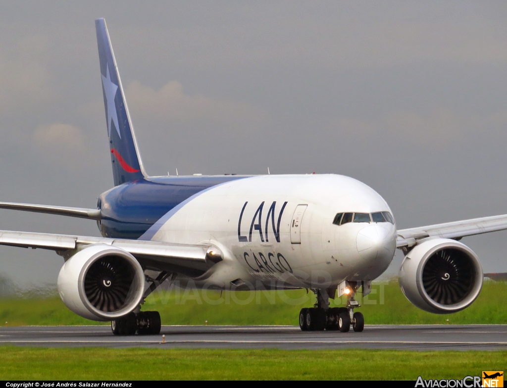 N774LA - Boeing 777-F6N - LAN Cargo