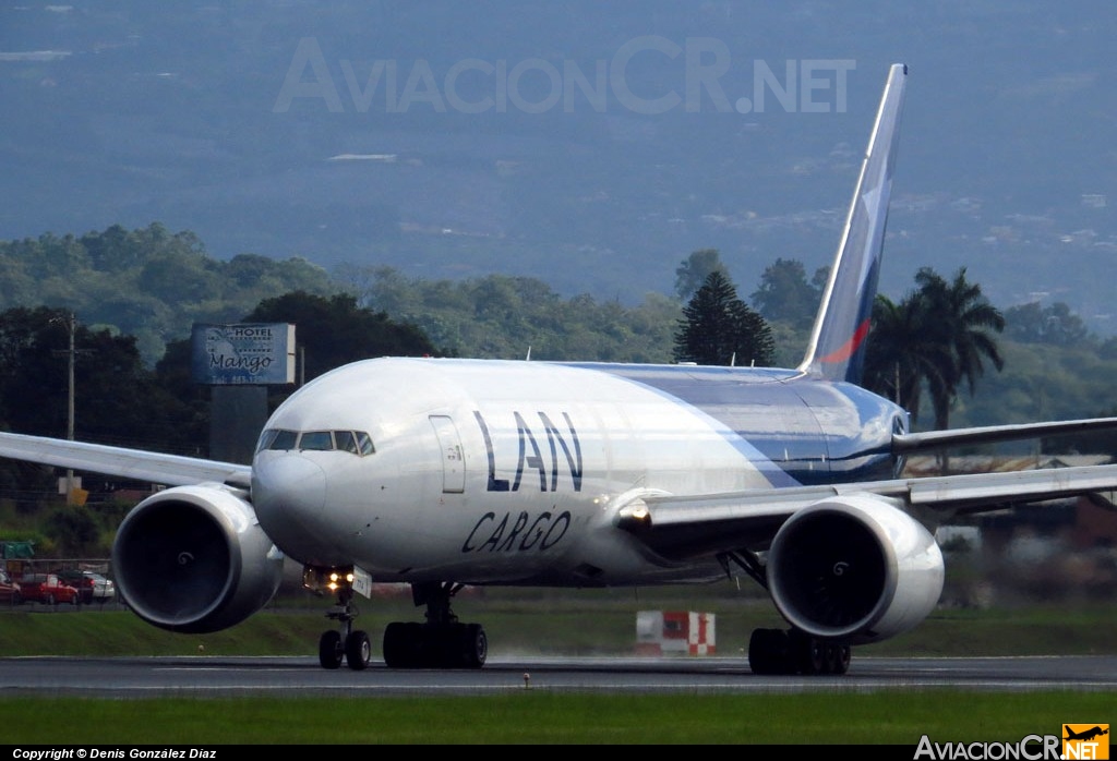 N774LA - Boeing 777-F6N - LAN Cargo