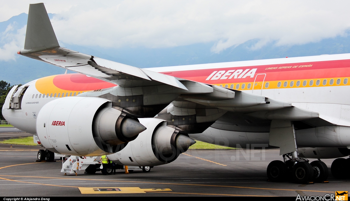 EC-IZX - Airbus A340-642 - Iberia