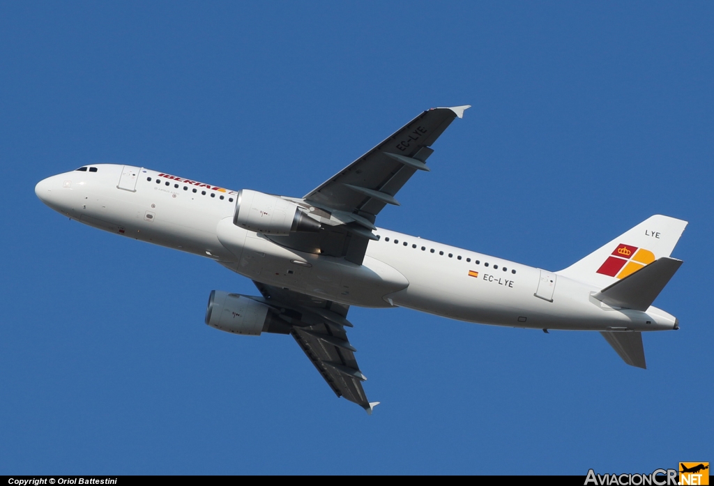 EC-LYE - Airbus A320-216 - Iberia Express