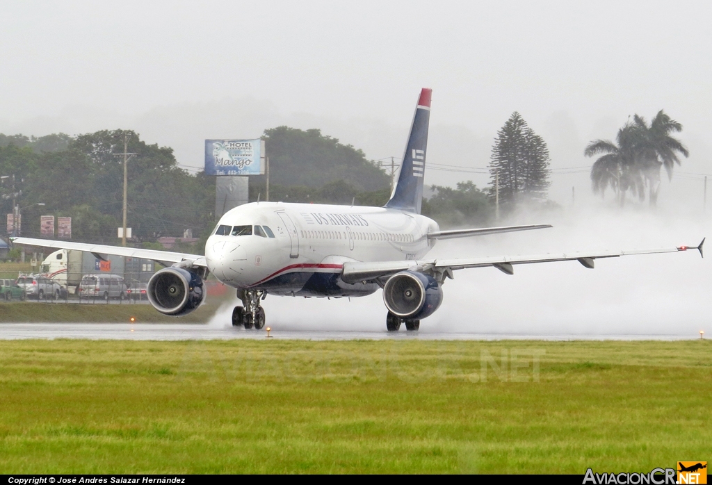 N712US - Airbus A319-112 - US Airways