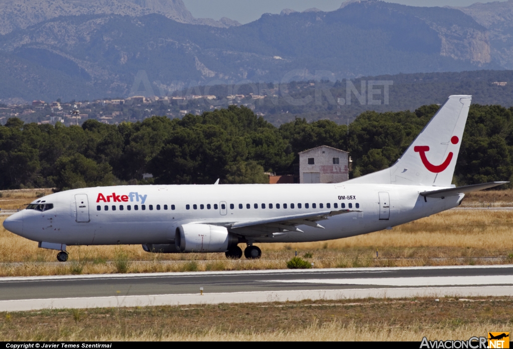 OM-BEX - Boeing 737-382 - ArkeFly