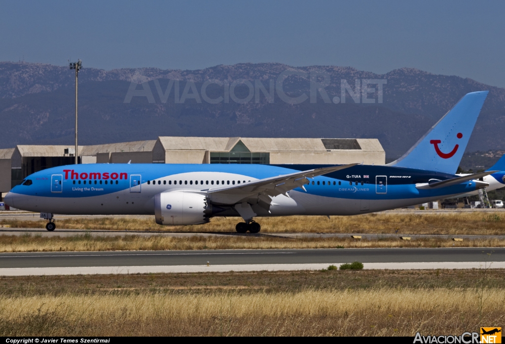 G-TUIA - Boeing 787-8 Dreamliner. - Thomson Airways