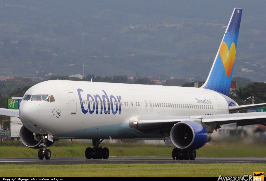 D-ABUB - Boeing 767-330(ER) - Condor