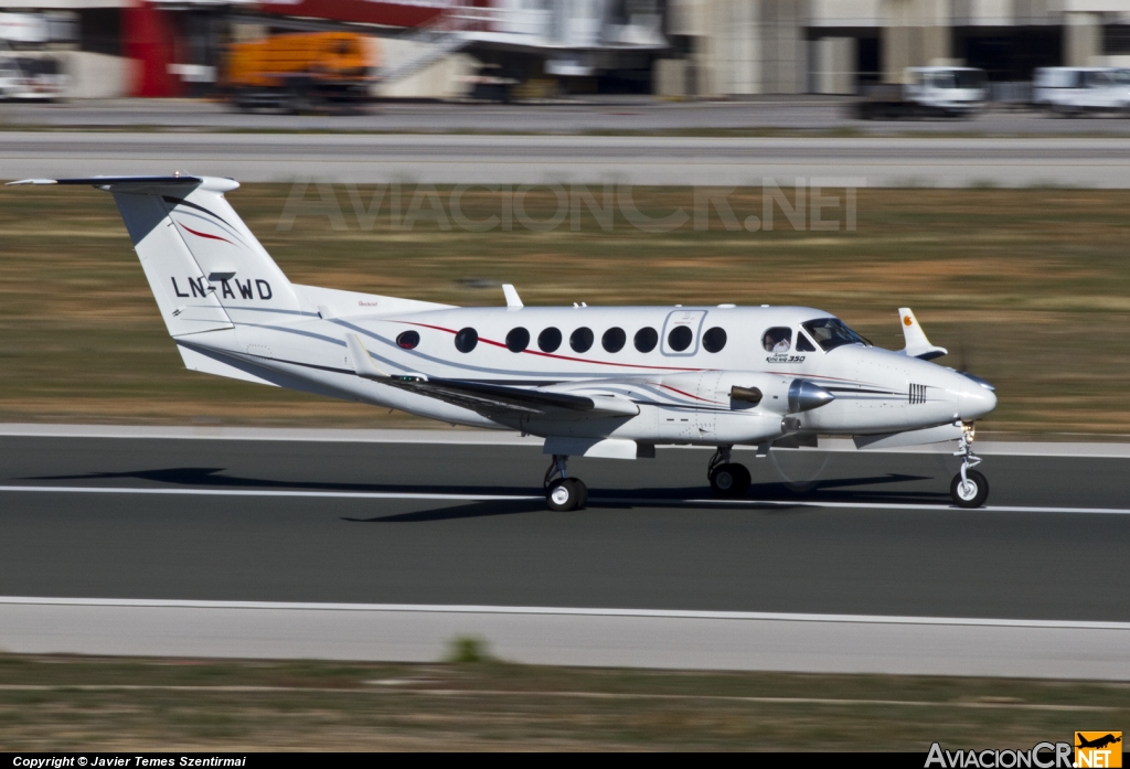 LN-AWD - Beechcraft B300 King Air 350 - Airwing