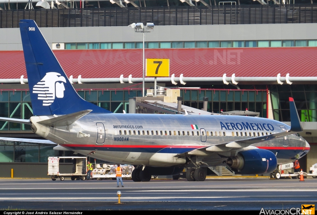 N908AM - Boeing 737-752 - Aeromexico