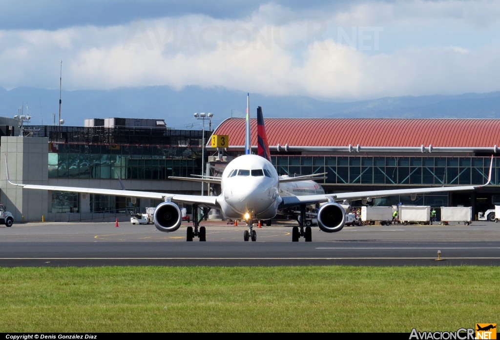 N621NK - Airbus A320-232 - Spirit Airlines