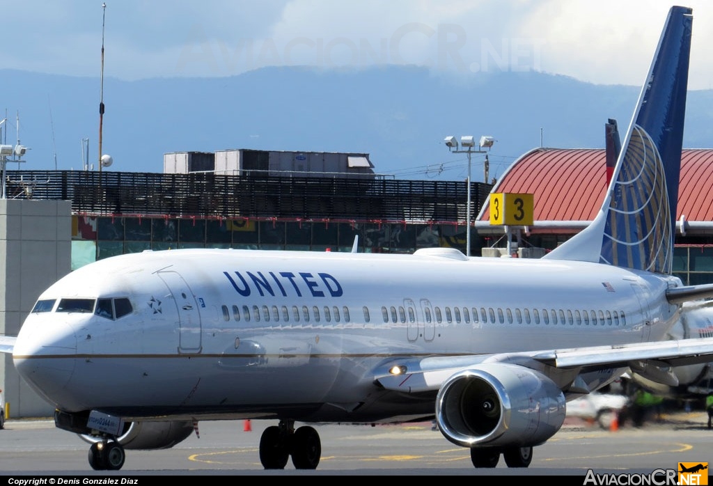 N17244 - Boeing 737-824 - United Airlines