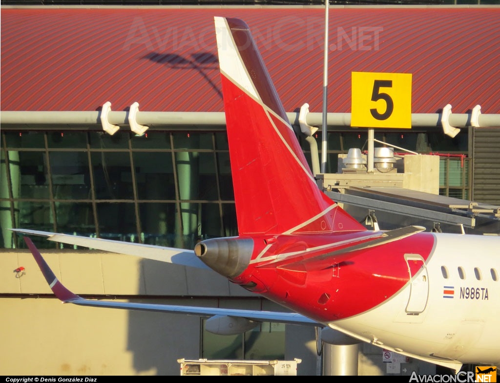 N986TA - Embraer 190-100IGW - TACA