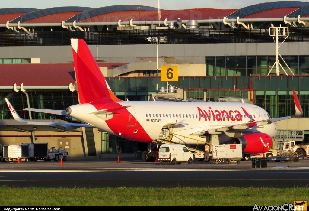 N703AV - Airbus A319-132 - Avianca