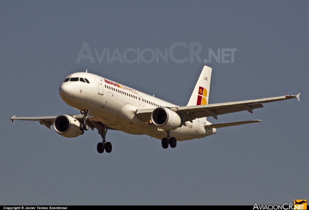 EC-LUS - Airbus A320-216 - Iberia Express