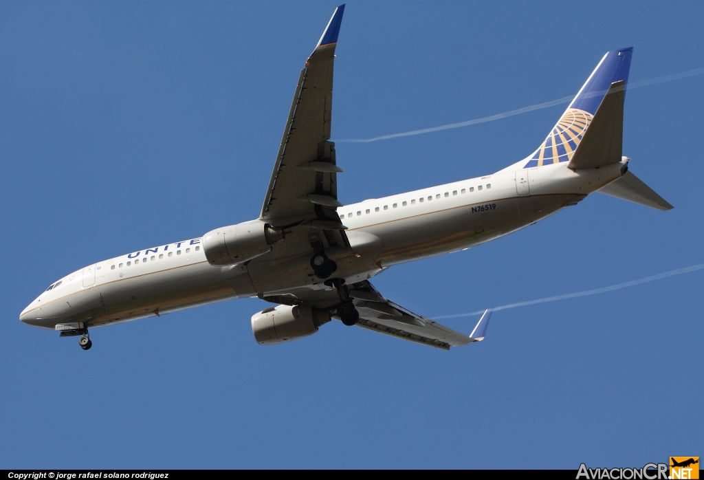 N76519 - Boeing 737-824 - United Airlines