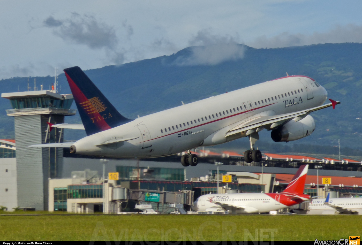 N492TA - Airbus A320-233 - TACA