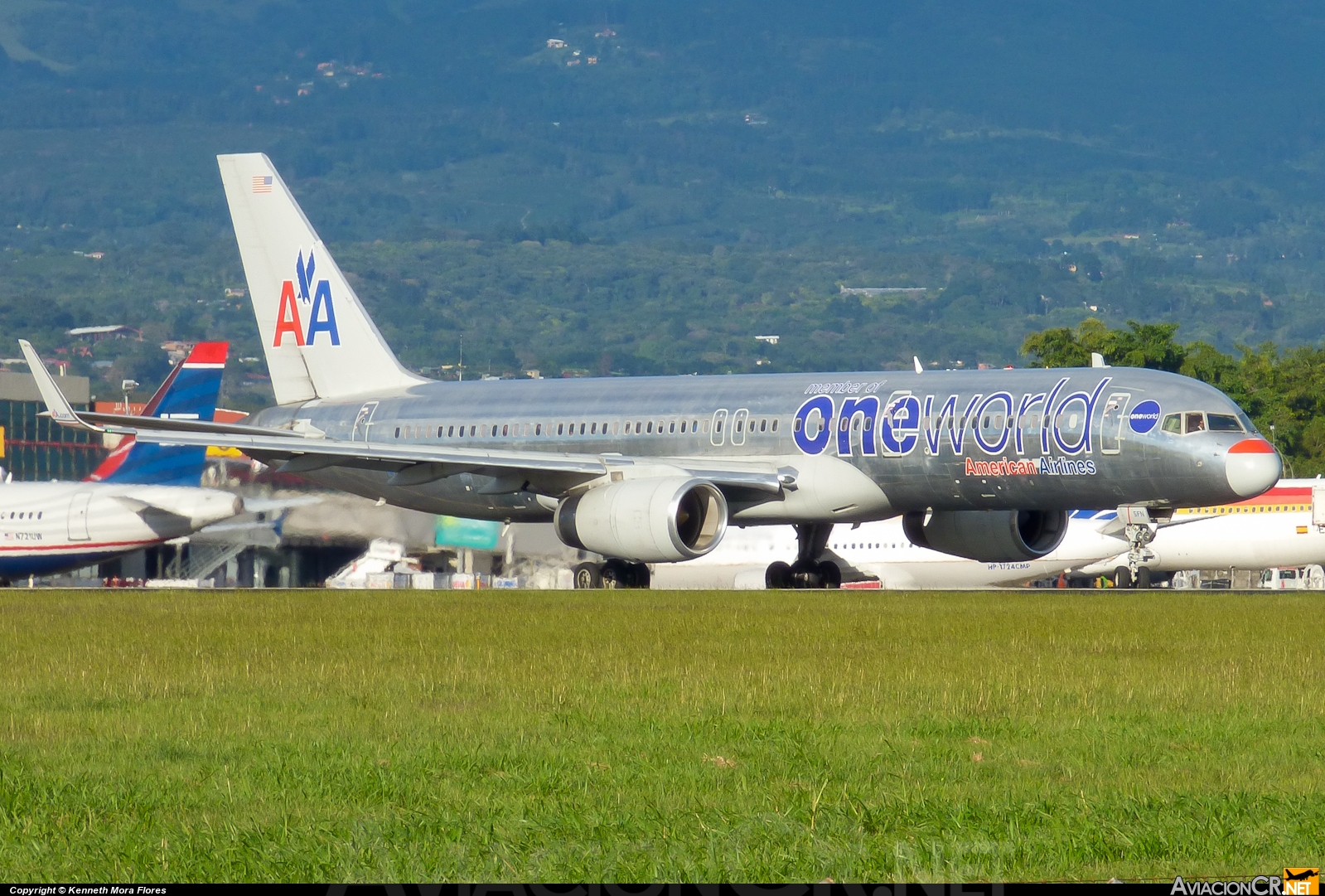 N174AA - Boeing 757-223 - American Airlines