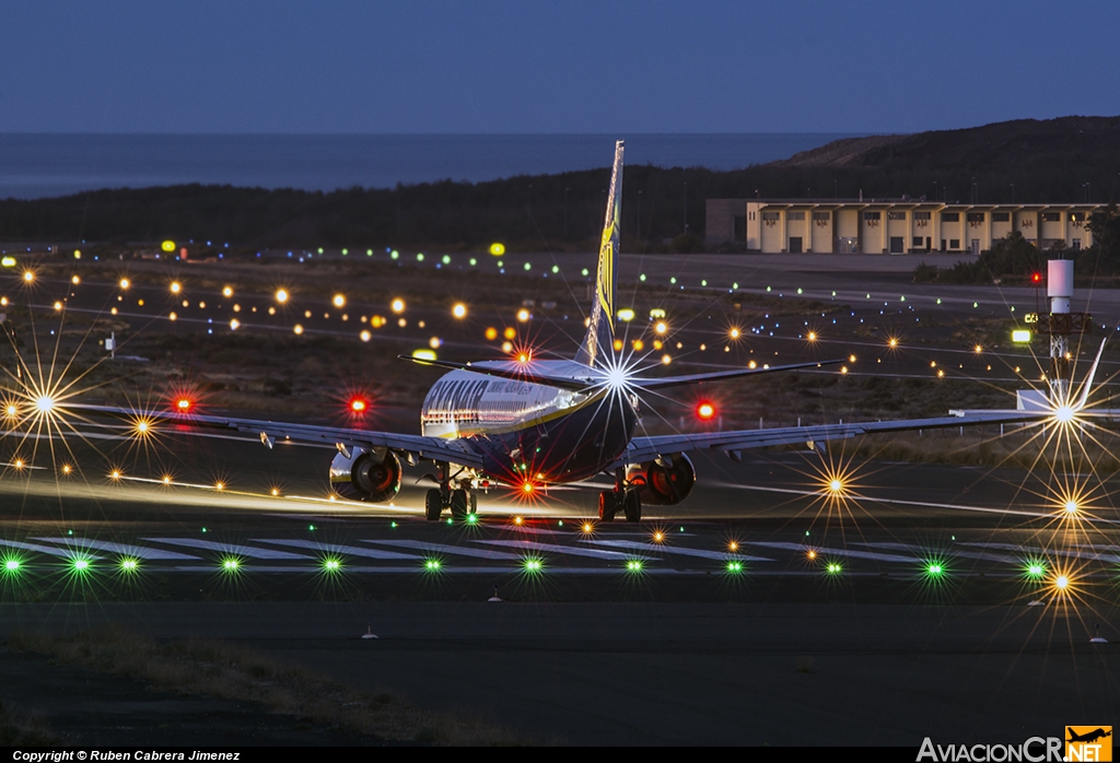 EI-DYM - Boeing 737-8AS - Ryanair