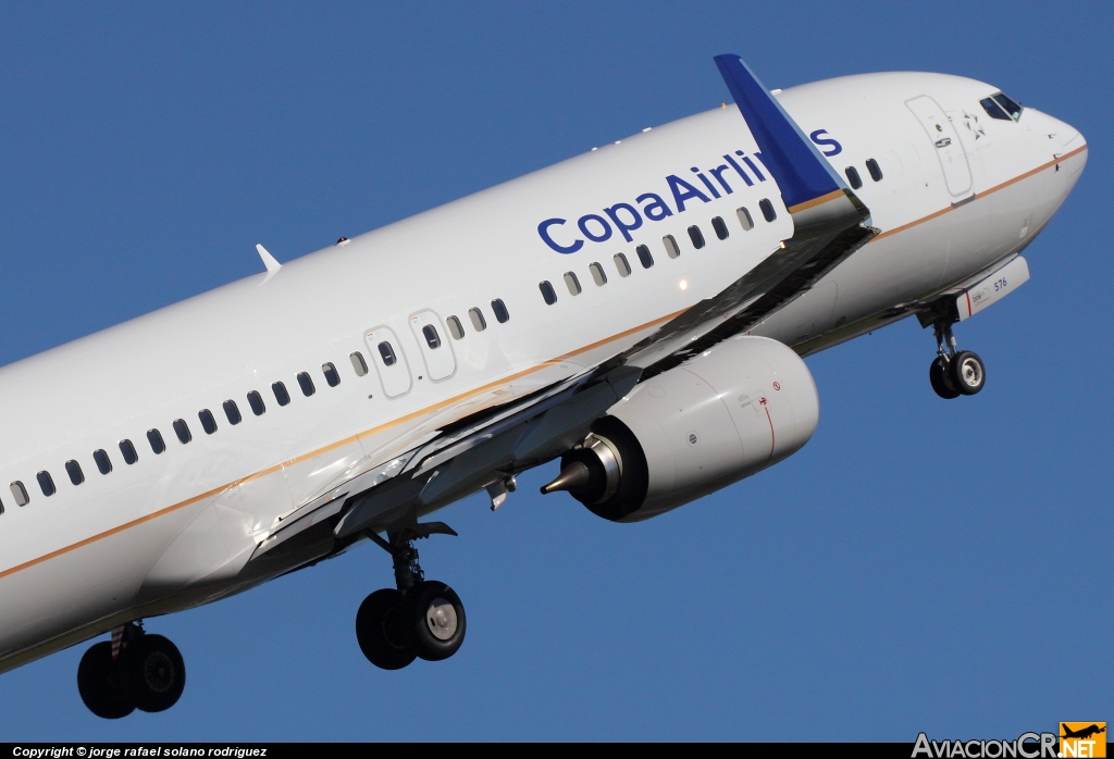 HP-1835CMP - 737-8V3/W - Copa Airlines