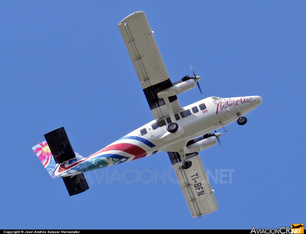 TI-BFN - De Havilland Canada DHC-6-300 Twin Otter/VistaLiner - Nature Air