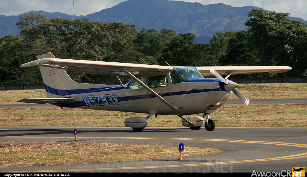 N5293V - Cessna 172K Skyhawk - Private