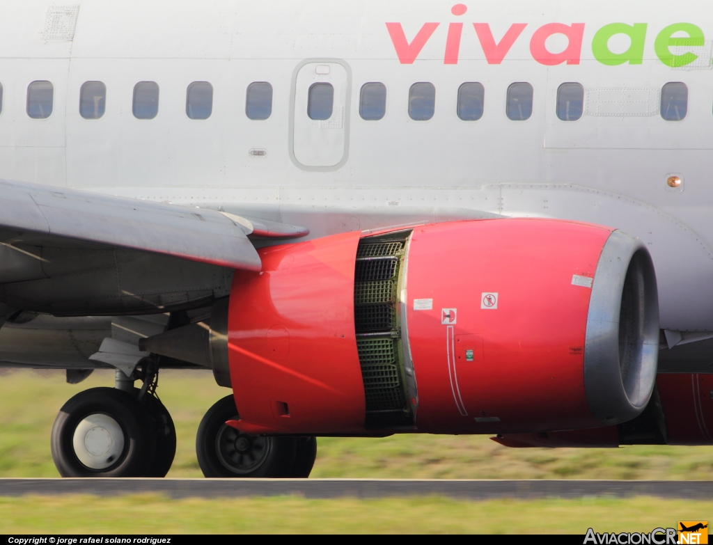 XA-VIA - Boeing 737-3B7 - Viva Aerobus