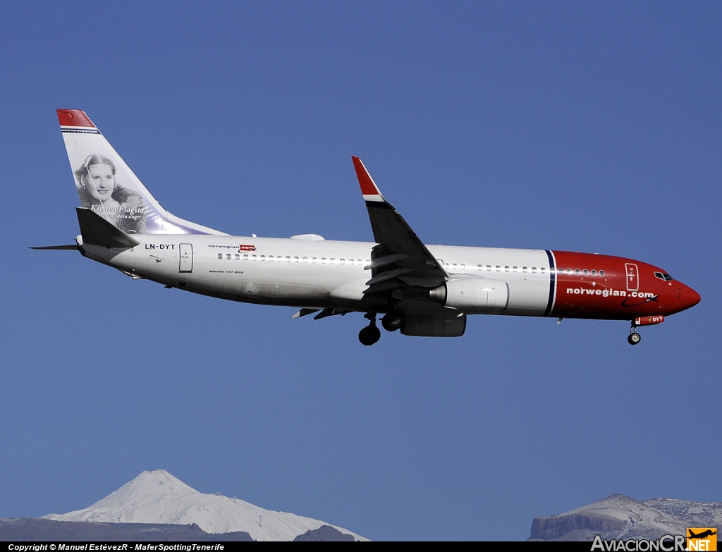 LN-DYT - Boeing 737-8JP - Norwegian Air Shuttle