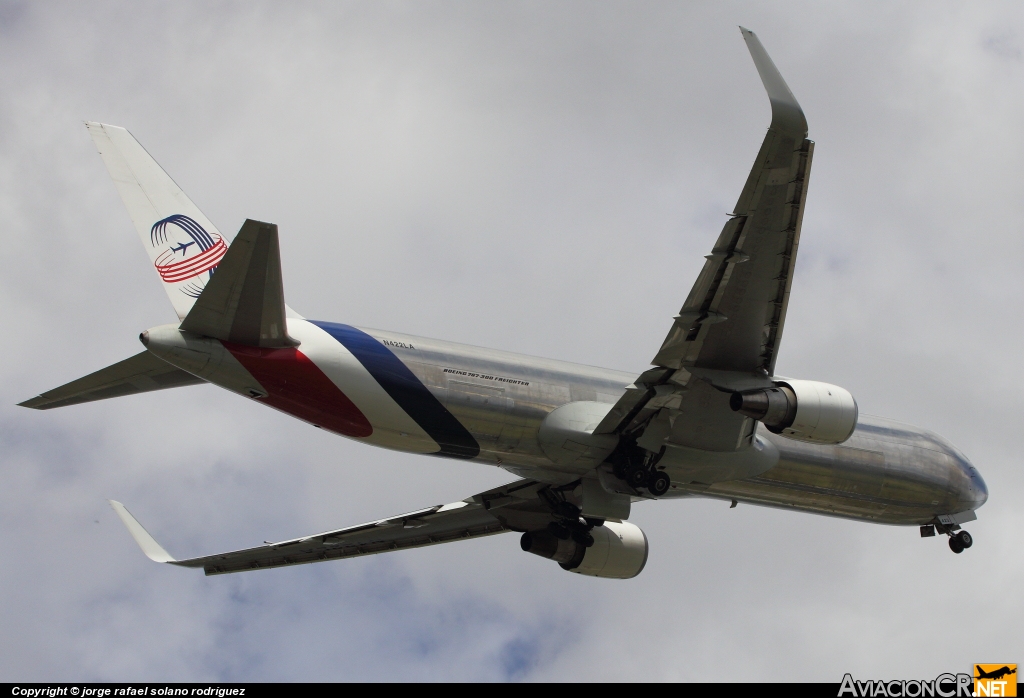 N422LA - Boeing 767-346F/ER - Florida West